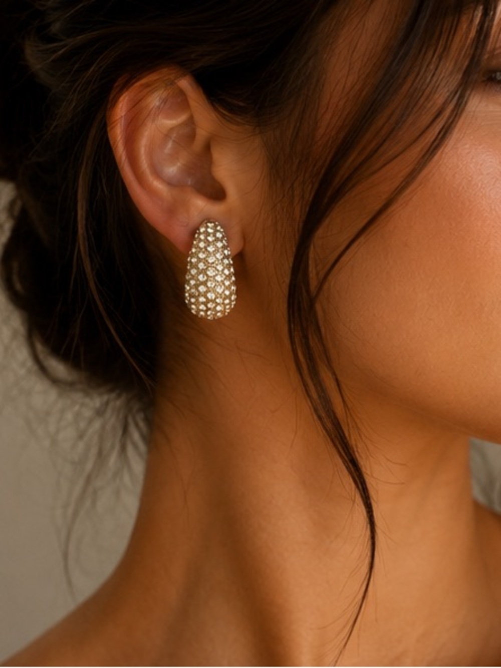 Gold Crystal Pavé Teardrop Earrings - Elegant Women's Jewelry